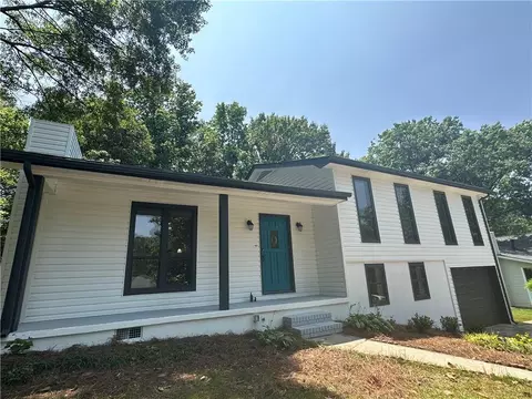 1607 Squire Dr SW, Marietta, GA 30008