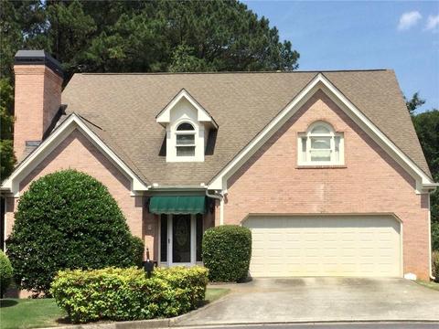 2854 Saint George Ct, Tucker, GA 30084