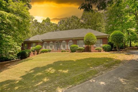 100 Jasmine Ln, Oxford, GA 30054