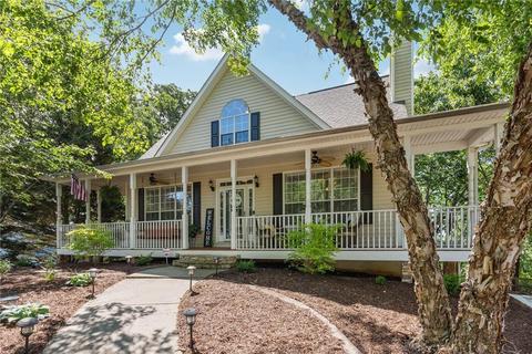 7295 Lanier Cove Ct, Cumming, GA 30041