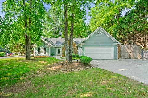 9515 Bonsall Cir, Gainesville, GA 30506