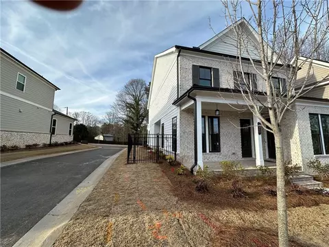 2963 Evanshire Ave, Duluth, GA 30096 photo 2