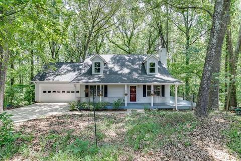 3920 Kilgore Falls Dr, Gainesville, GA 30507