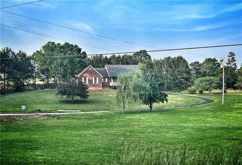494 Tucker Hollow Rd SE, Calhoun, GA 30701