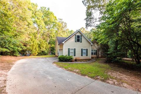365 Chestnut Dr, Covington, GA 30016