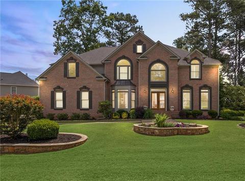 5230 Tealing Dr NW, Roswell, GA 30075