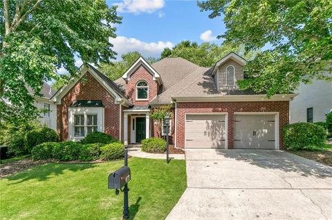 4530 Village Springs Run, Dunwoody, GA 30338