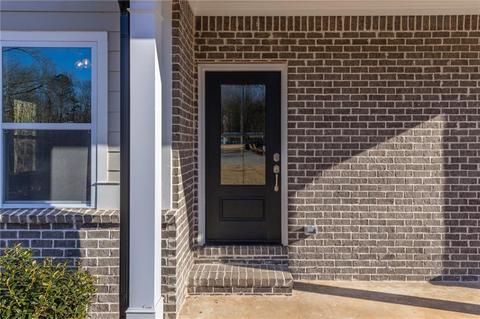 67 Carriage Ct, Commerce, GA 30529 photo 5