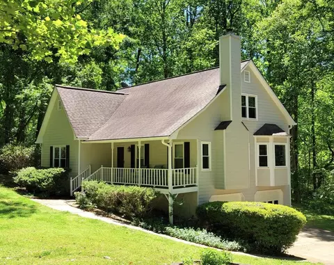 610 John Ross Ct, Woodstock, GA 30188