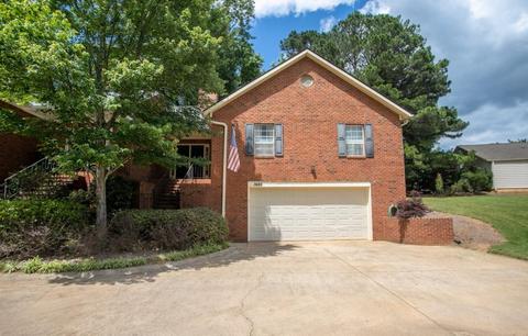 3689 Blackshear Ct, Duluth, GA 30096