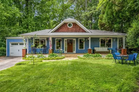 881 Stokeswood Ave SE, Atlanta, GA 30316