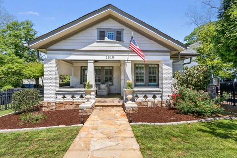 1619 Walker Ave, College Park, GA 30337