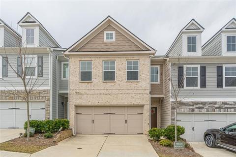 1506 River Oak Ln, Stone Mountain, GA 30083