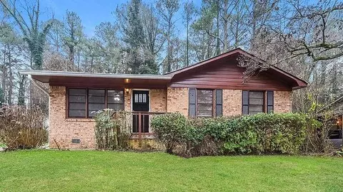 1017 Eisenhower Rd SE, Atlanta, GA 30354