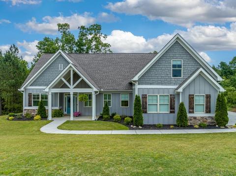 44 Village Rdg, Jasper, GA 30143