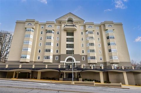 2499 Peachtree Rd NE #301, Atlanta, GA 30305