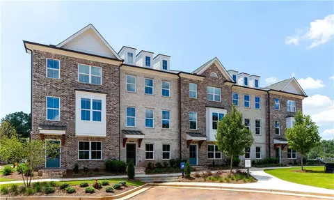 1631 Wellborn Walk #231, Suwanee, GA 30024