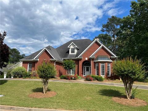 8238 Fairway Dr, Covington, GA 30014