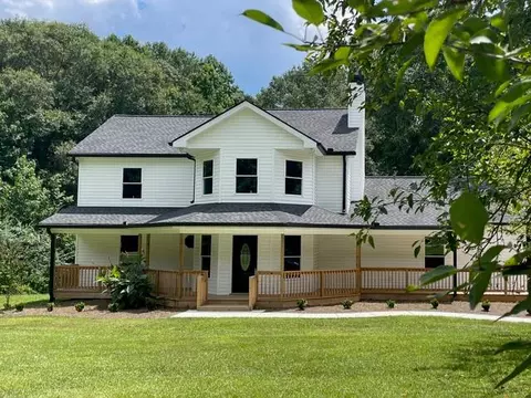 284 Plowshare Rd, Carrollton, GA 30117