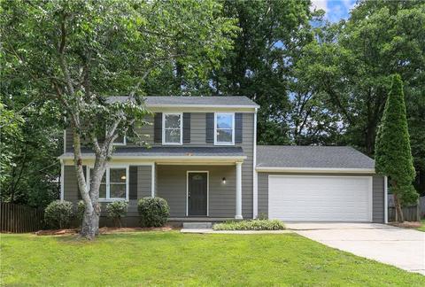 210 Birch Rill Dr, Alpharetta, GA 30022