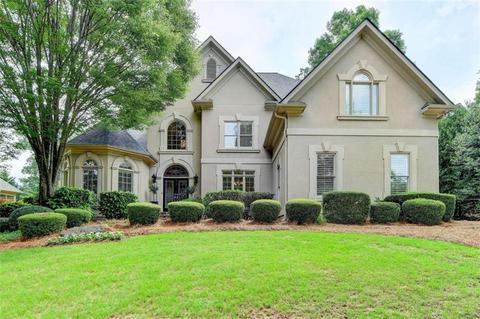 7245 Laurel Oak Dr, Suwanee, GA 30024