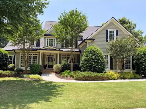 2242 Floral Ridge Dr, Dacula, GA 30019