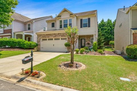 6050 Falls Landing Dr, Cumming, GA 30040