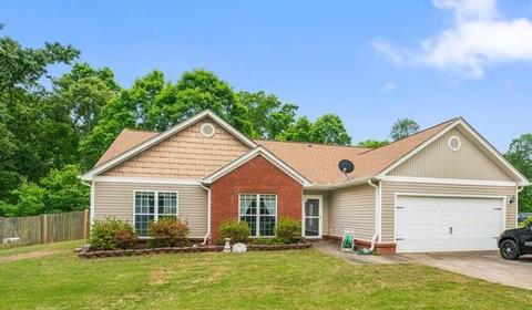 107 Logan Ct, Statham, GA 30666