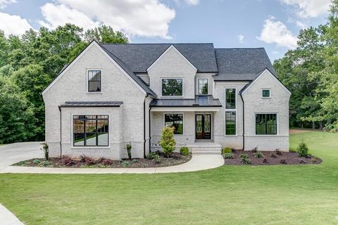 568 Versailles Dr, Auburn, GA 30011