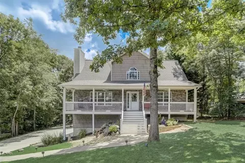 46 Cobblestone Dr NW, Cartersville, GA 30120