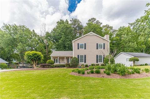5365 N Fork Dr, Lilburn, GA 30047