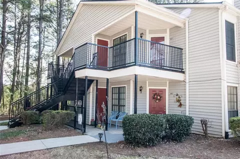 591 Windchase Ln, Stone Mountain, GA 30083