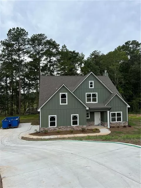 35 Landcaster Pl, Oxford, GA 30054