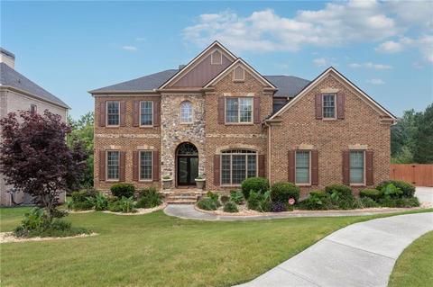 327 Hepburn Dr, Atlanta, GA 30349