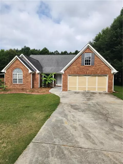 4505 Lafayette Ln, Loganville, GA 30052