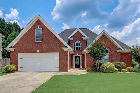3310 Wellbrook Dr, Loganville, GA 30052