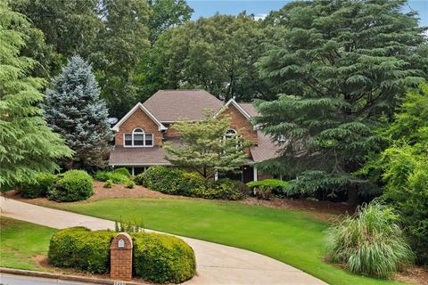 5200 Forest Run Trce, Johns Creek, GA 30022