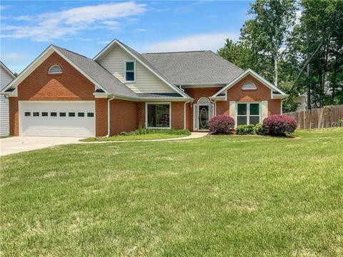 450 Washington Dr, Jonesboro, GA 30238
