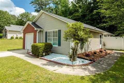 1307 Creek View Dr, Monroe, GA 30655