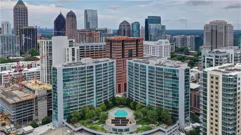950 W Peachtree St NW #1901, Atlanta, GA 30309