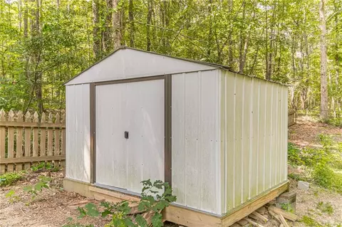 2098 Cluster Ln, Grayson, GA 30017 photo 41