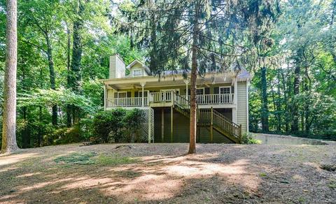 330 Westover Dr, Woodstock, GA 30188