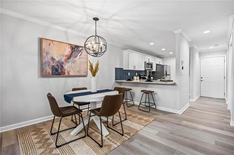 300 Teal Ct, Roswell, GA 30076