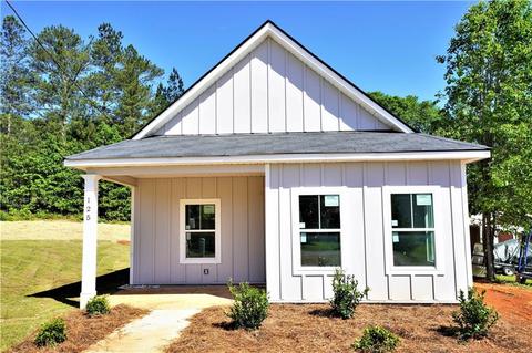 107 Chalfont Cir, Carrollton, GA 30117