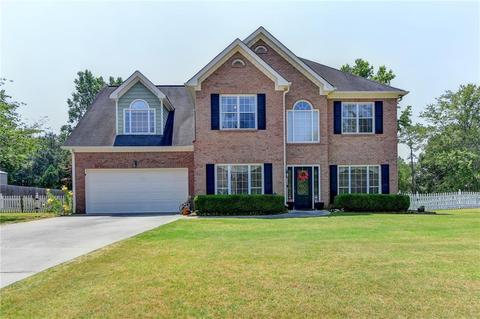 3275 Timber Walk Cir, Loganville, GA 30052