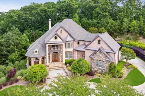 4132 Cumberland Point Dr, Gainesville, GA 30504