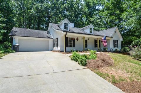 195 Lakefront Dr, Covington, GA 30016