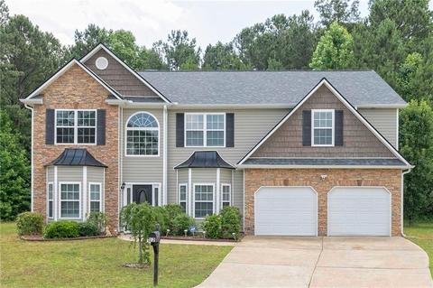 12 Majestic Ct, Hiram, GA 30141