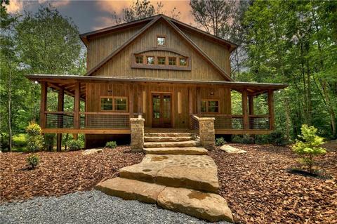 169 Huckleberry Ln, Ellijay, GA 30536