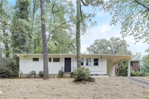 1993 Pine Oak Dr SW, Atlanta, GA 30310